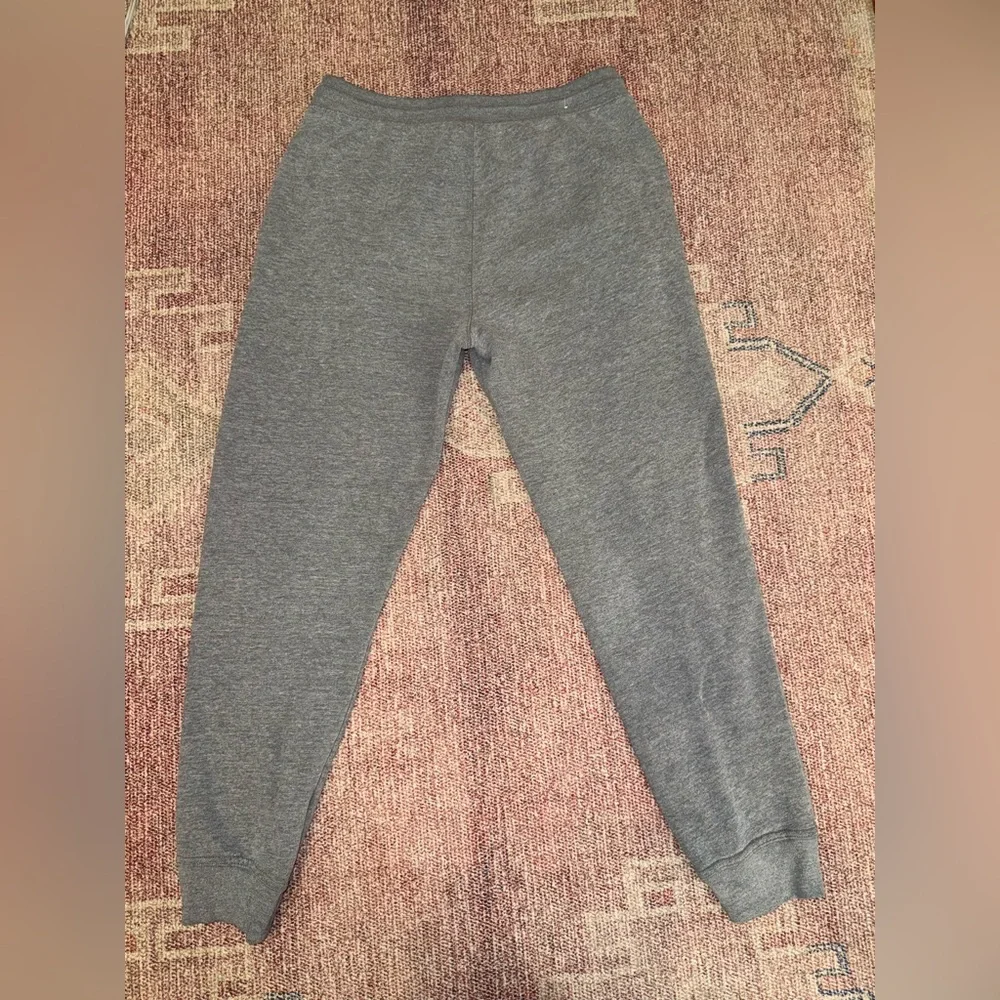 Aeropostale men’s grey drawstring embroidered logo cotton blend joggers size med